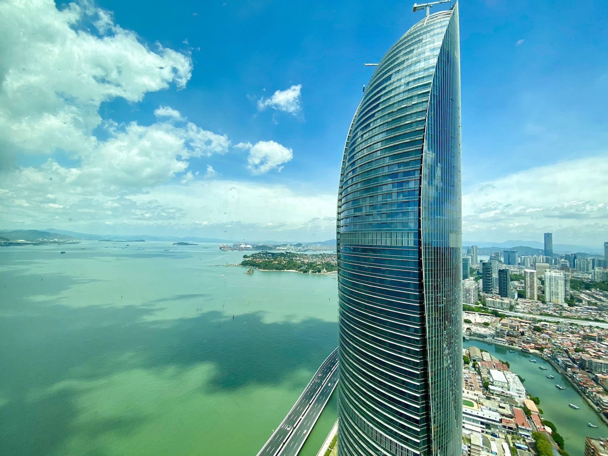Conrad Xiamen Hotel Exterior photo
