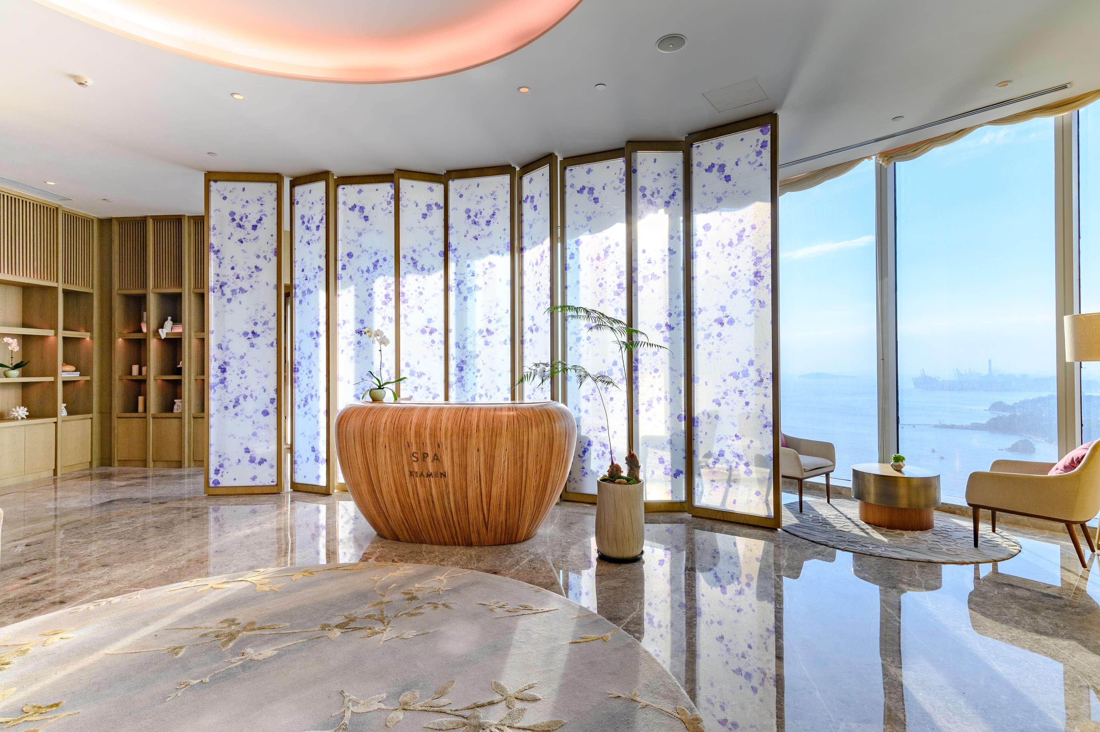 Conrad Xiamen Hotel Exterior photo