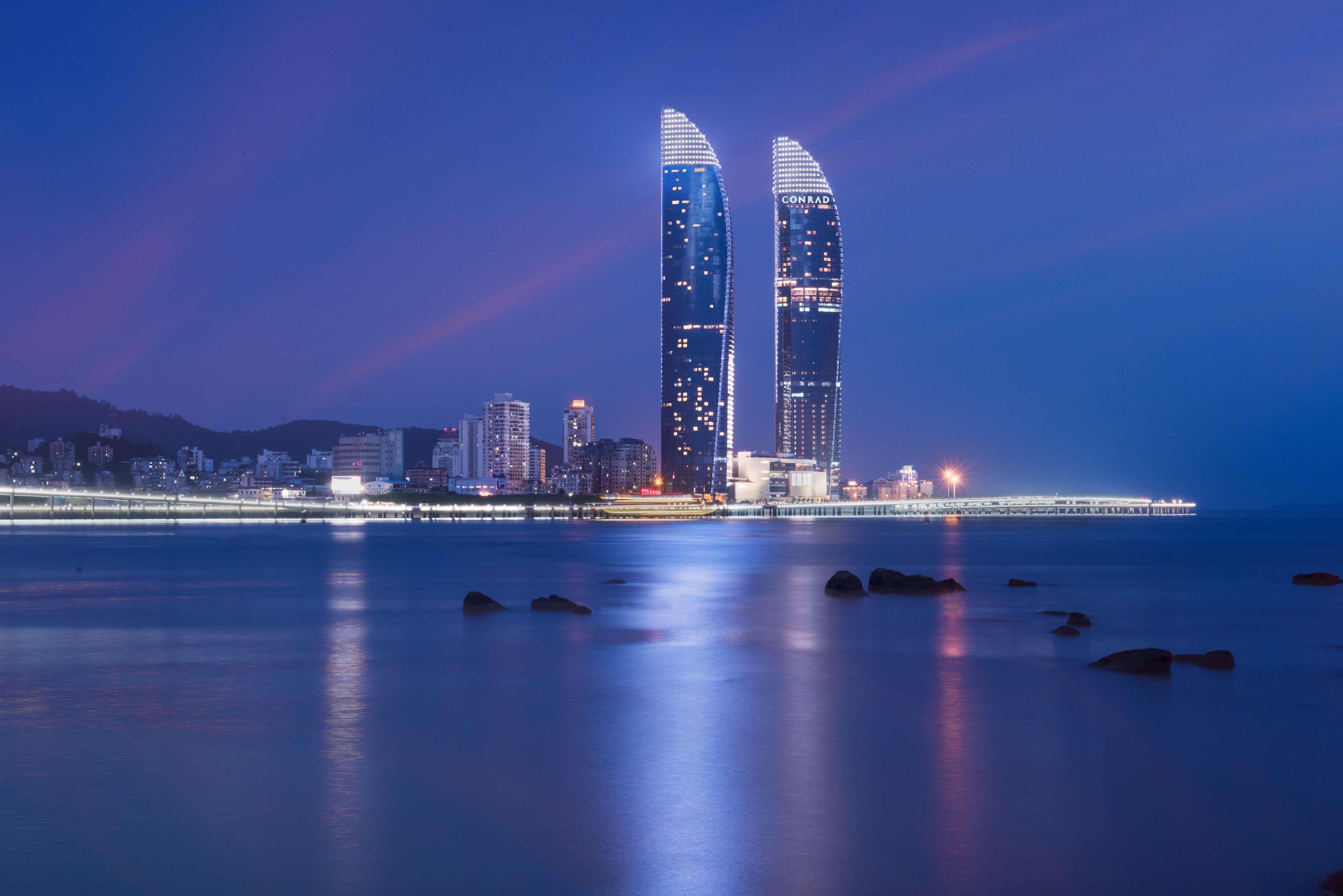 Conrad Xiamen Hotel Exterior photo