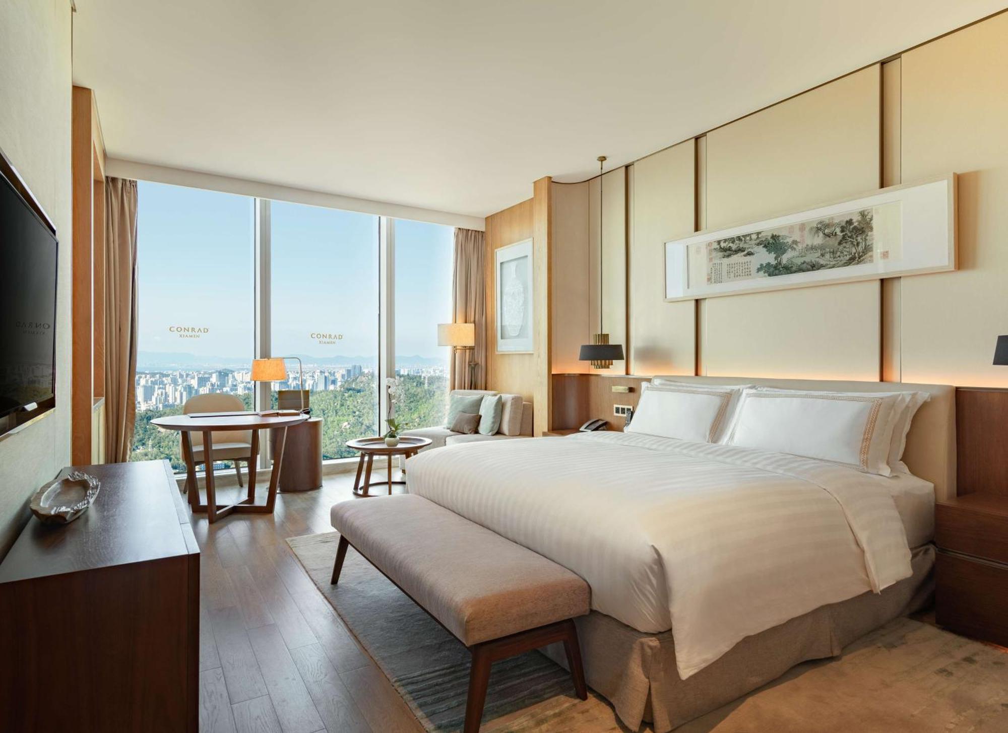Conrad Xiamen Hotel Exterior photo