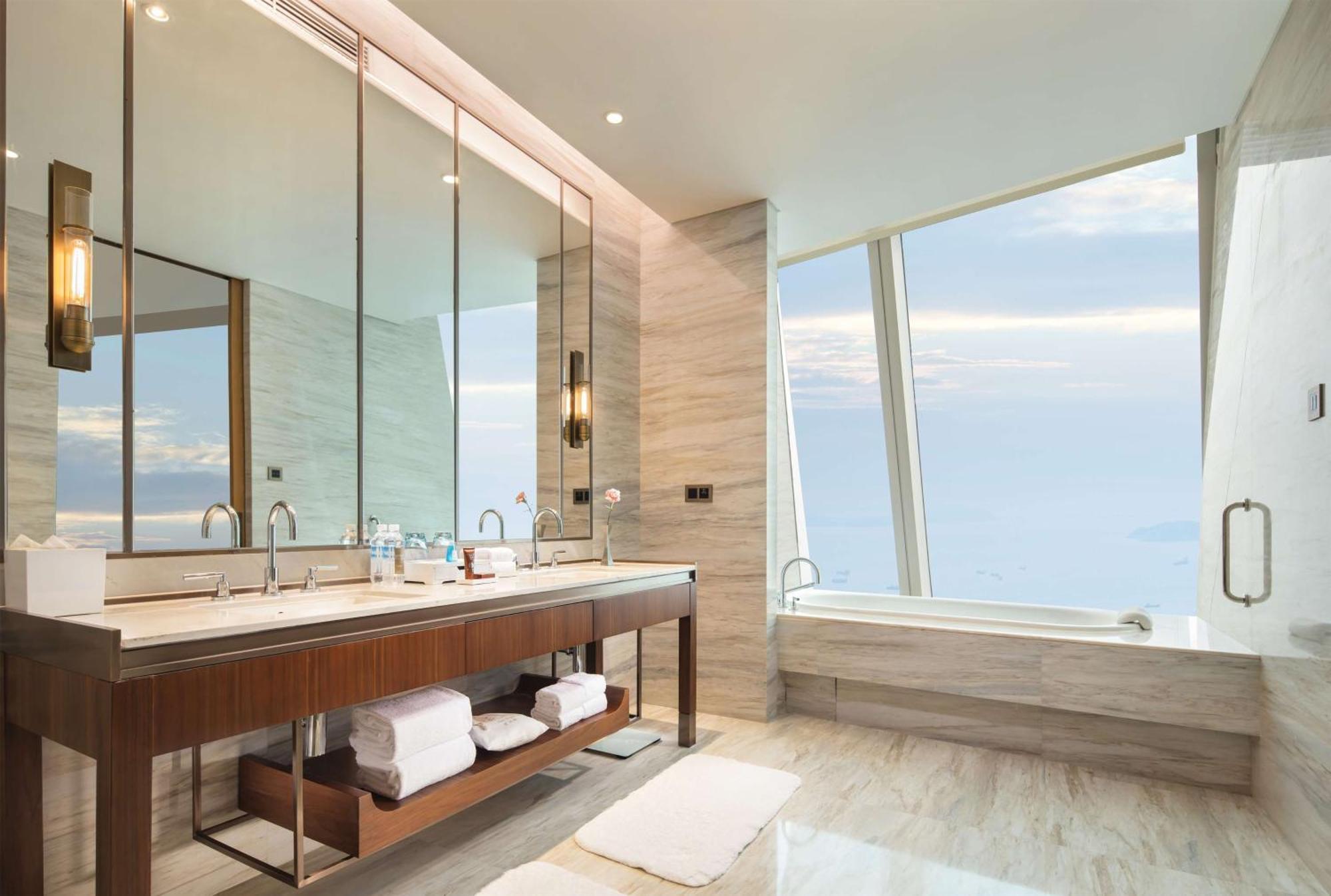Conrad Xiamen Hotel Exterior photo